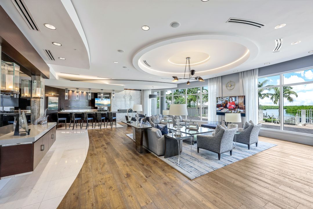 13665 Vanderbilt Dr  #501, Naples, FL 34110