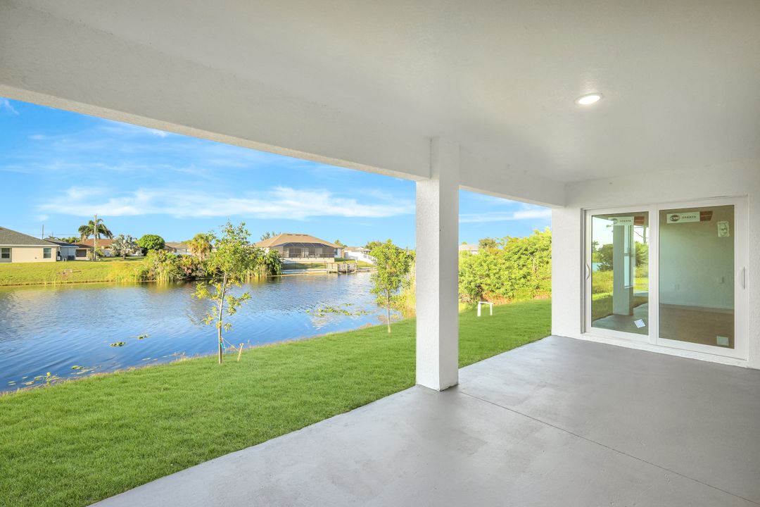 2223 NW 25th St, Cape Coral, FL 33993