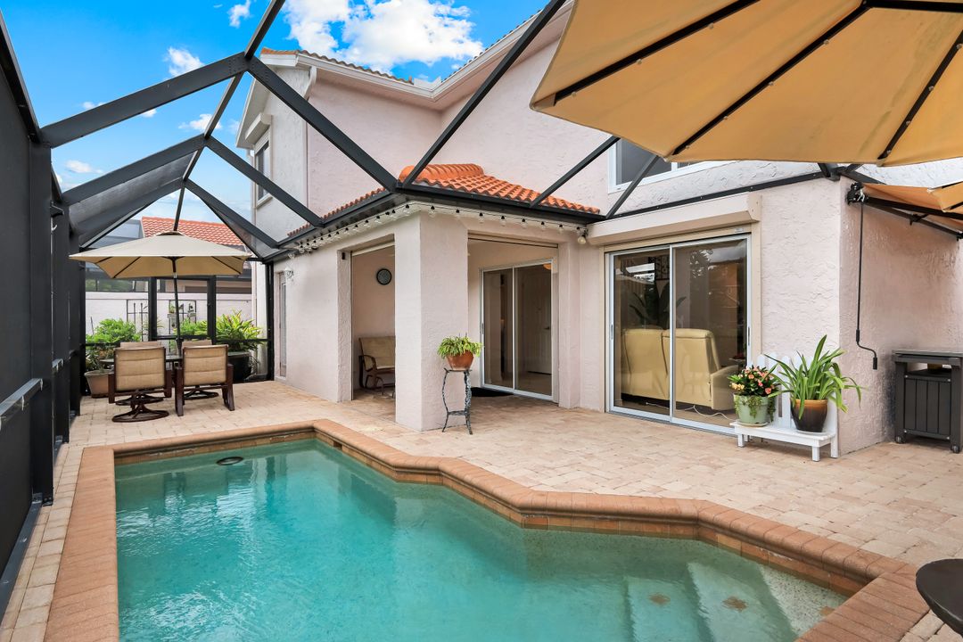 172 Sabal Lake Dr, Naples, FL 34104