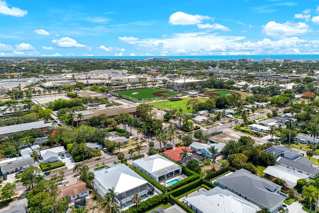 1167 22nd Ave N, Naples, FL 34103