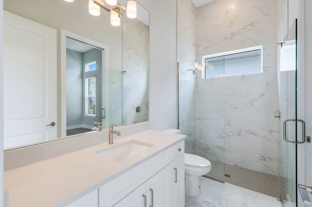 15460 Turin Dr, Naples, FL 34114