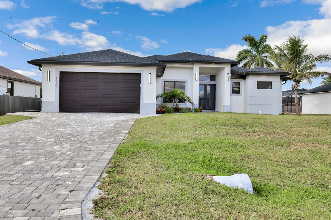 1020 NW 33rd Pl, Cape Coral, FL 33993