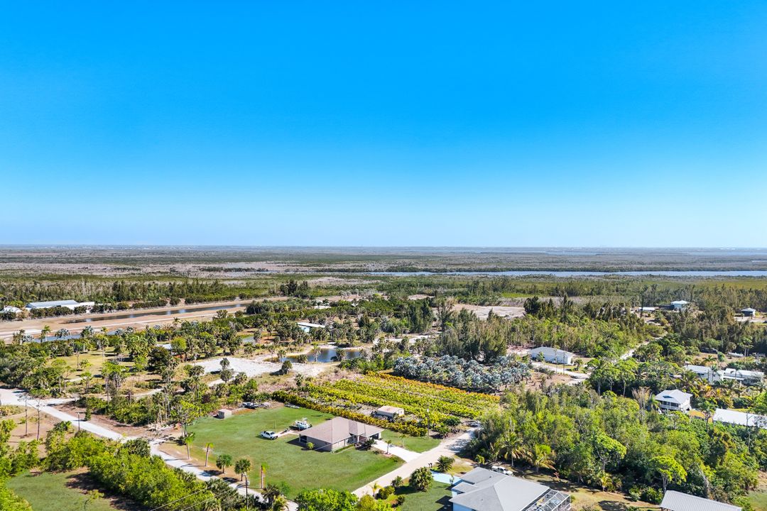 4442 Courtney Rd, Saint James City, FL 33956