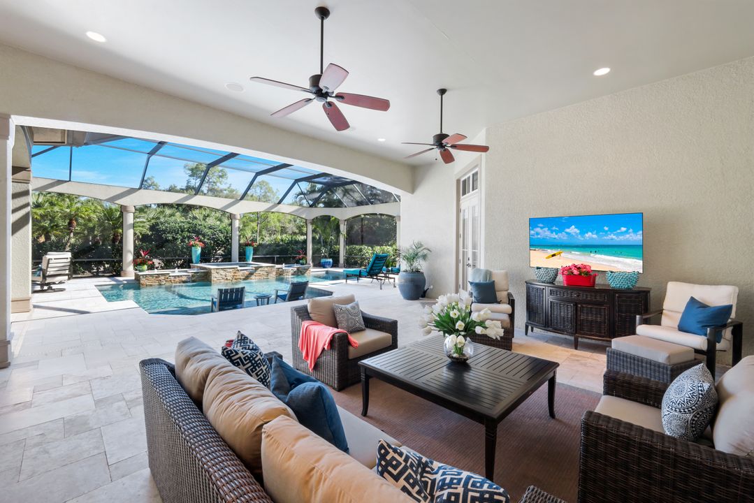 3122 Dahlia Way, Naples, FL 34105