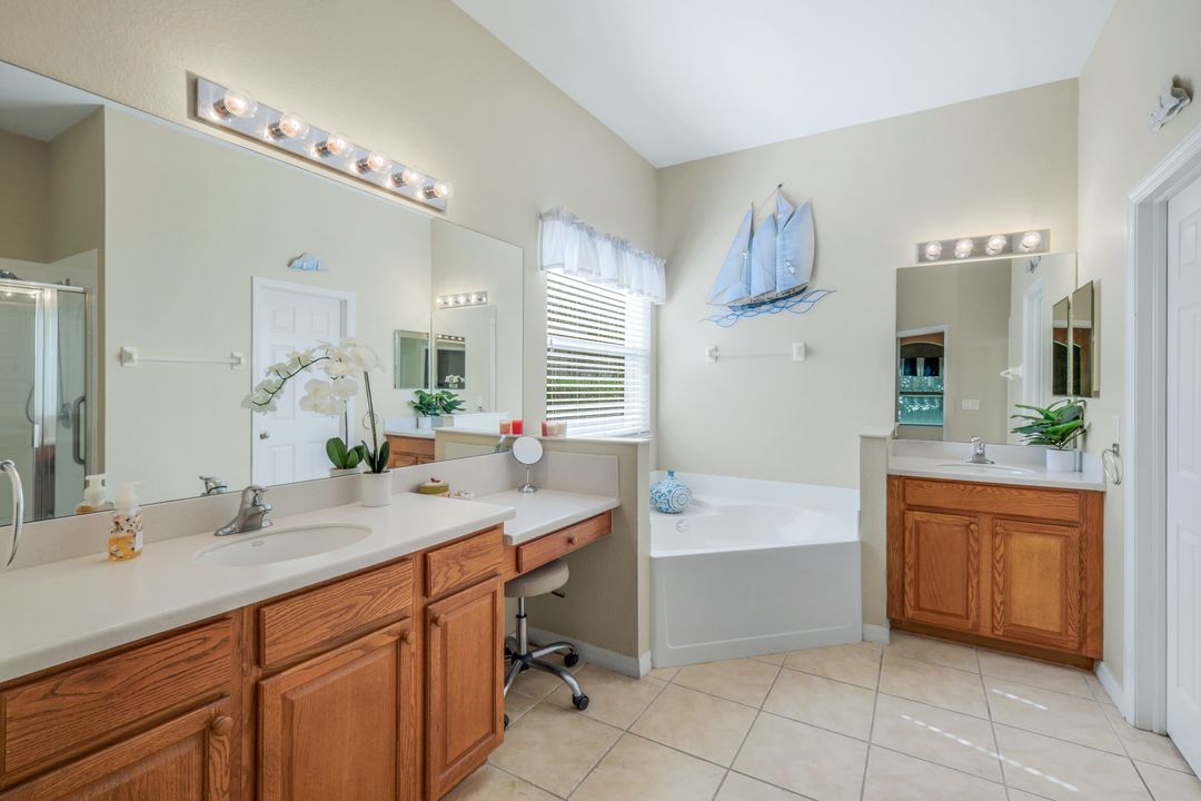 13403 Bristol Park Way, Fort Myers, FL 33913
