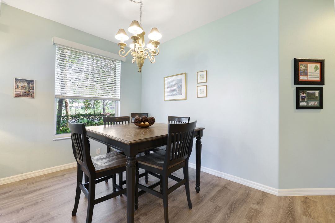 8217 Parkstone Pl #108, Naples, FL 34120