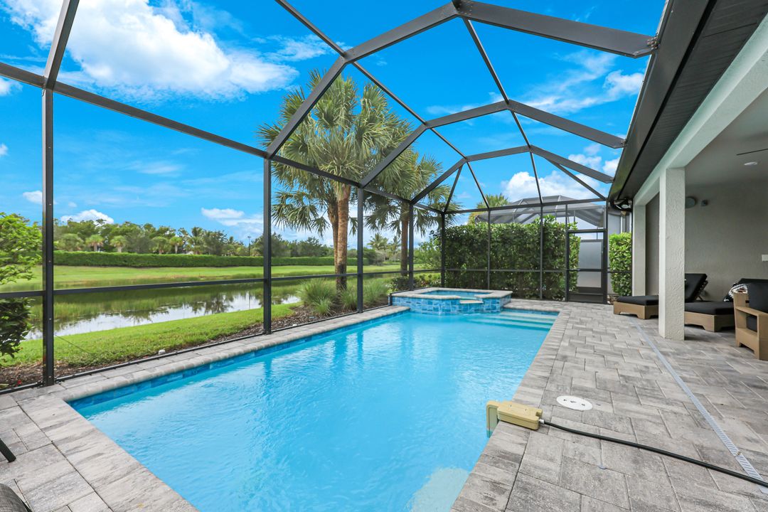 19252 Aqua Shore Dr, Fort Myers , FL 33913