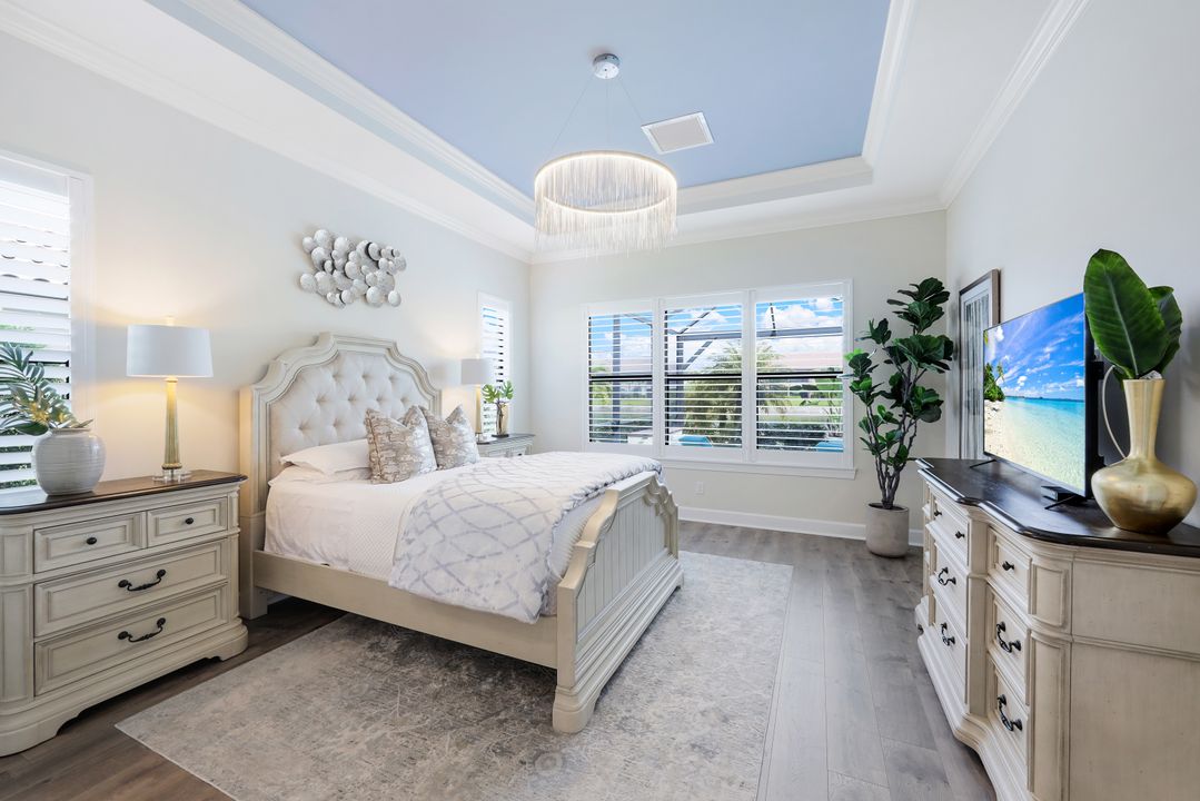 9465 Terresina Dr, Naples, FL 34119