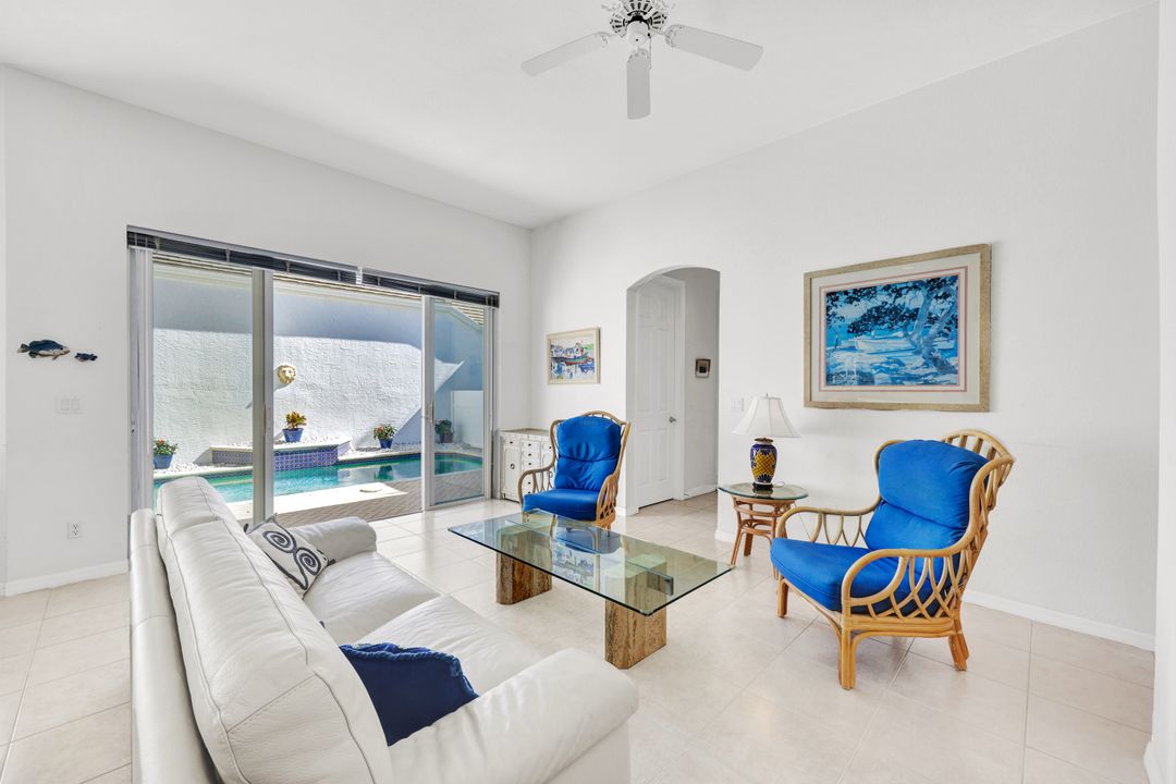 25411 Alicante Dr, Bonita Springs, FL 34134