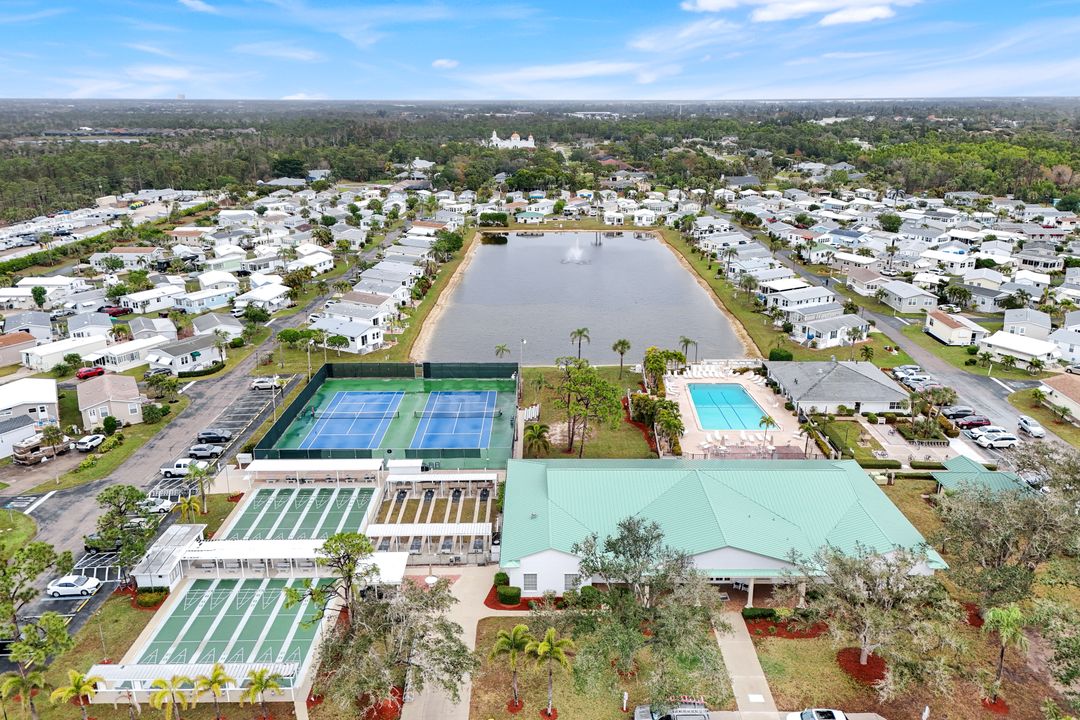 4620 Candlestick Ct E, Estero, FL 33928