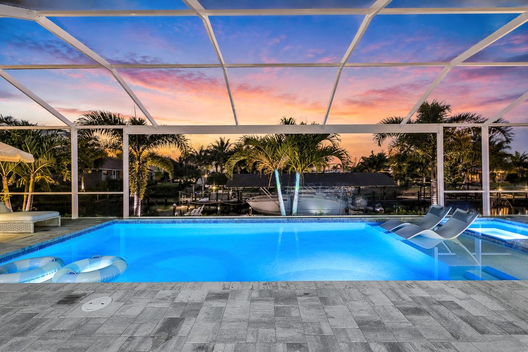 1319 SE 38th St, Cape Coral, FL 33904