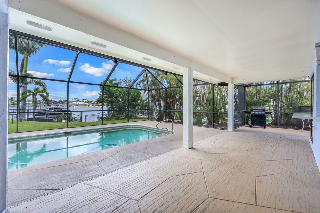 133 SE 40th St, Cape Coral, FL 33904