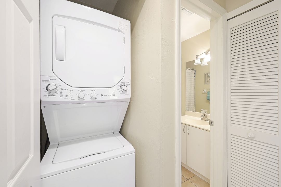 1060 Swallow Ave #207, Marco Island, FL 34145