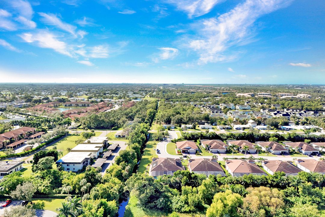 1189 S Town and River Dr, Fort Myers, FL 33919