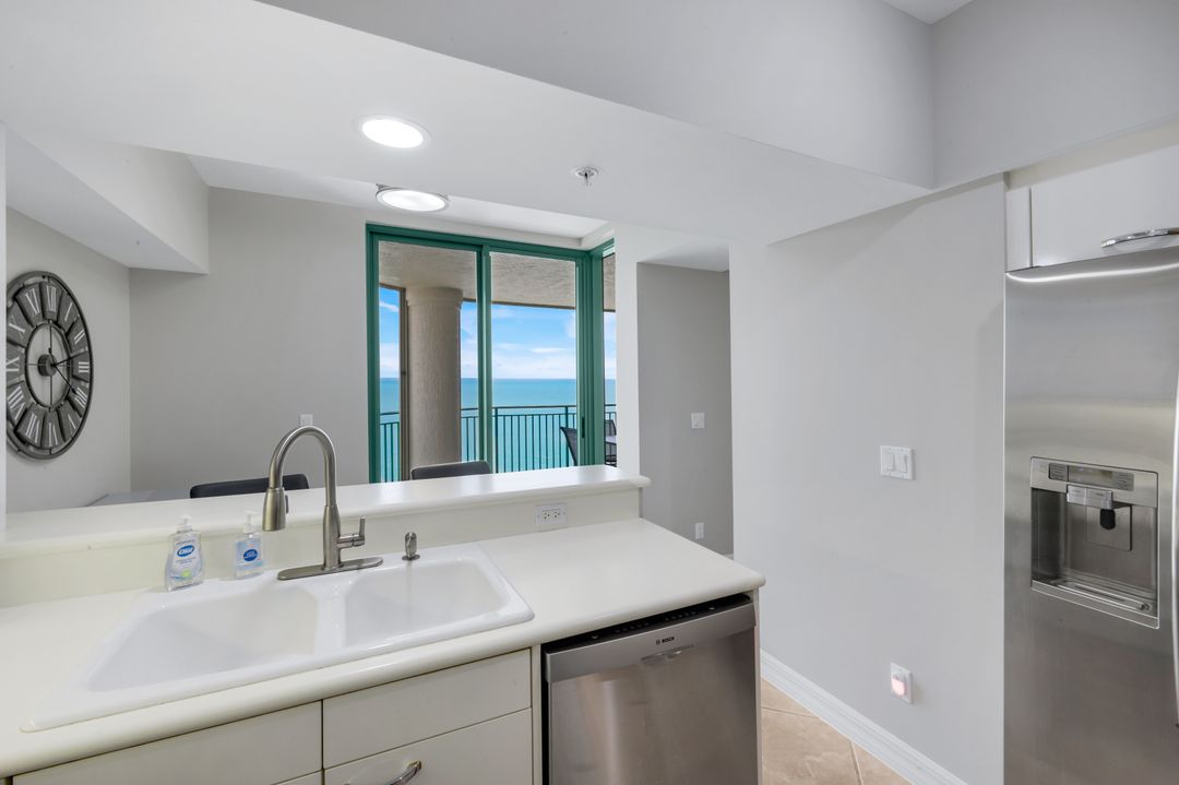 980 Cape Marco Dr #1602, Marco Island, FL 34145
