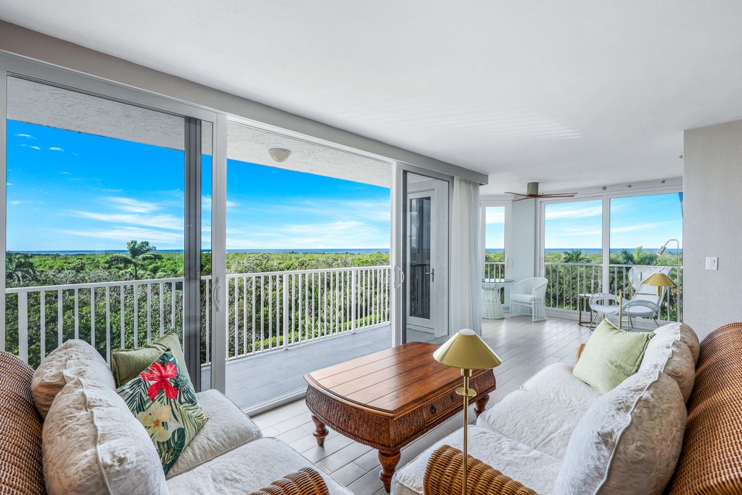 6361 Pelican Bay Blvd #402, Naples, FL 34108