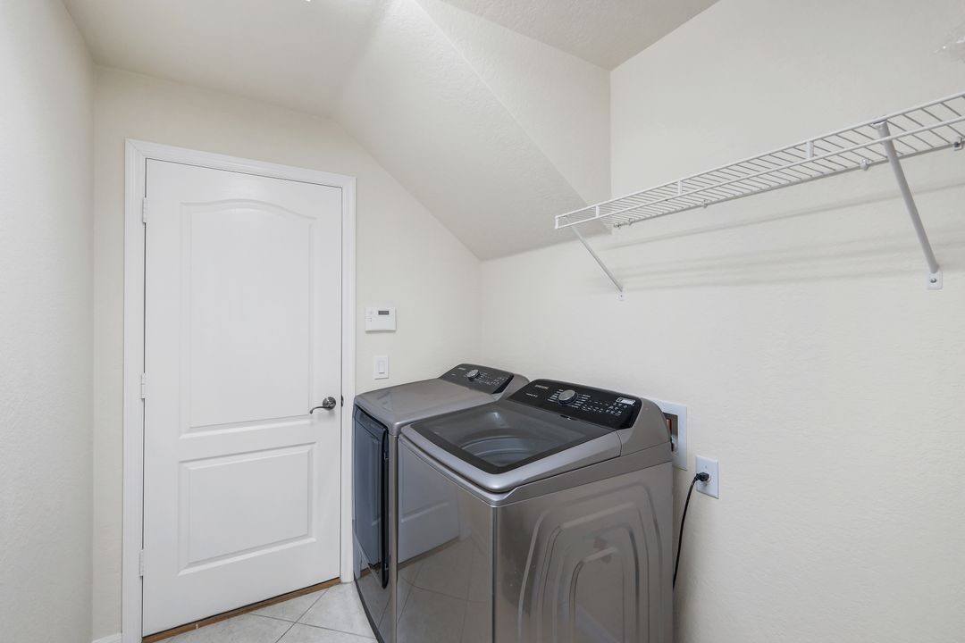 2832 SW 17th Ave, Cape Coral, FL 33914