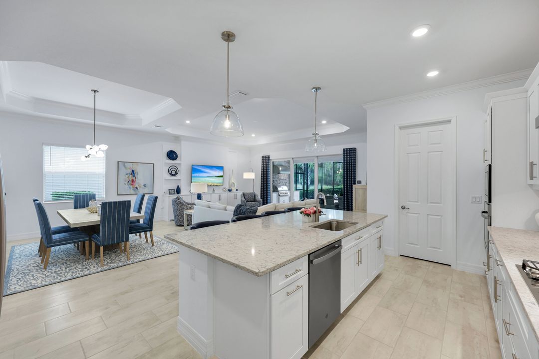 14457 Blue Bay Cir, Miromar Lakes, FL 33913