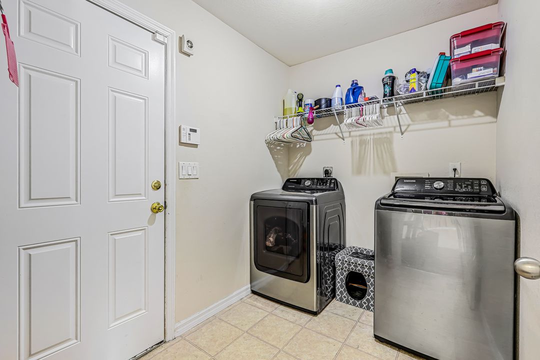 242 North Ave, Lehigh Acres, FL 33936