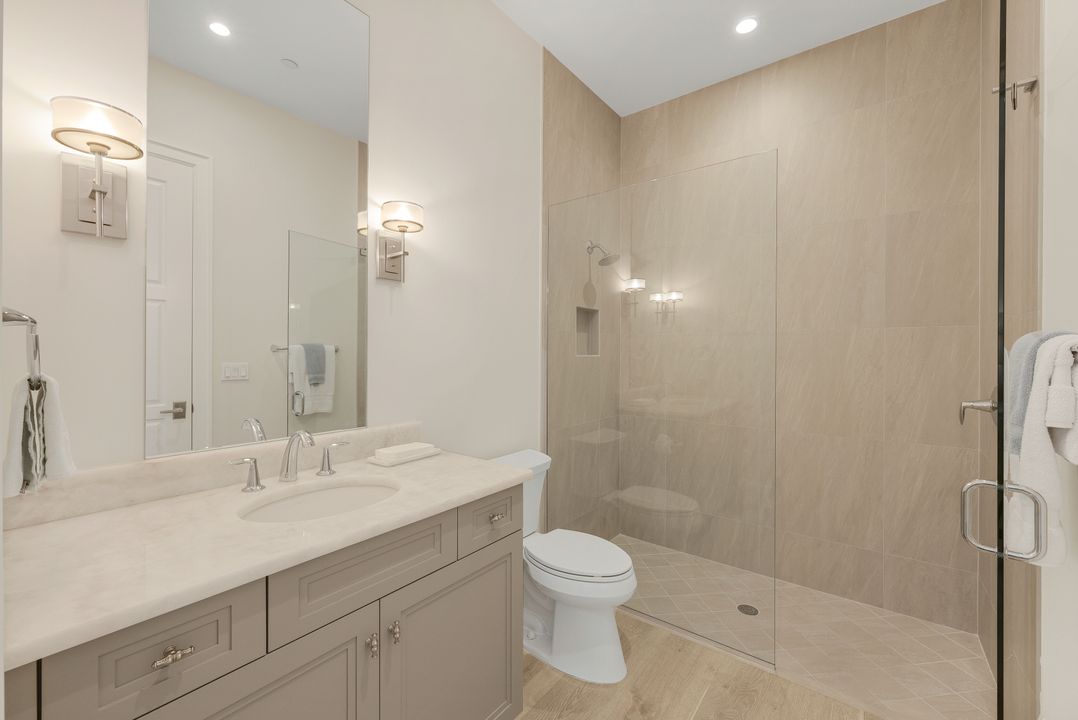 16484 Talis Park Dr, Naples, FL 34110
