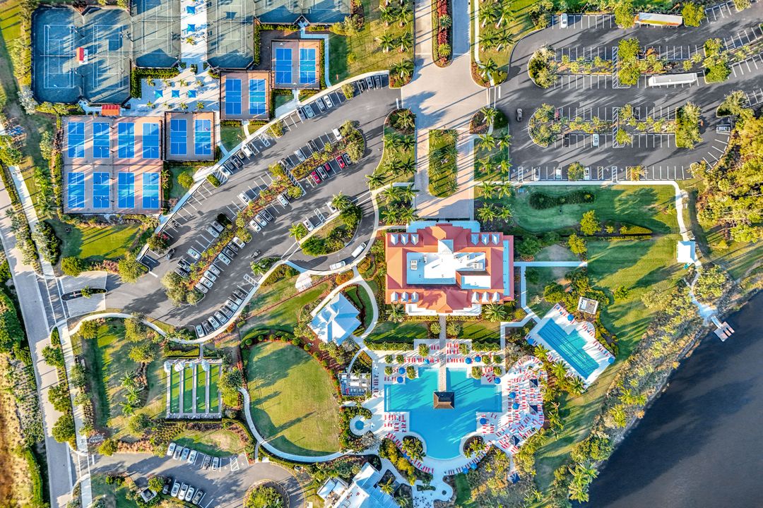 6348 Lyford Isle Dr, Naples, FL 34112