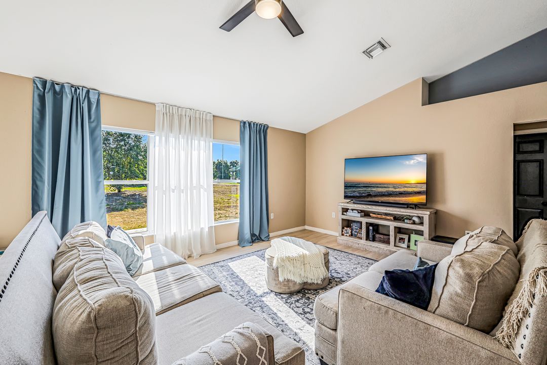 242 North Ave, Lehigh Acres, FL 33936