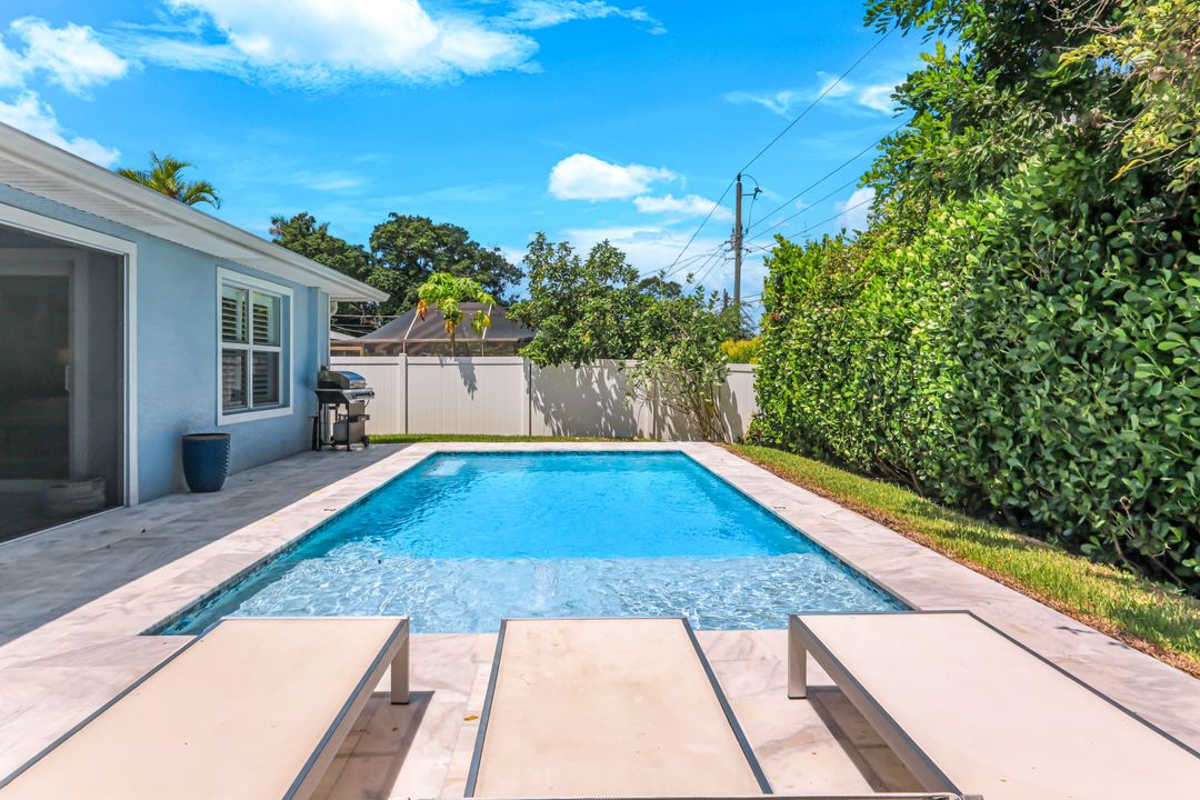 743 108th Ave N, Naples, FL 34108