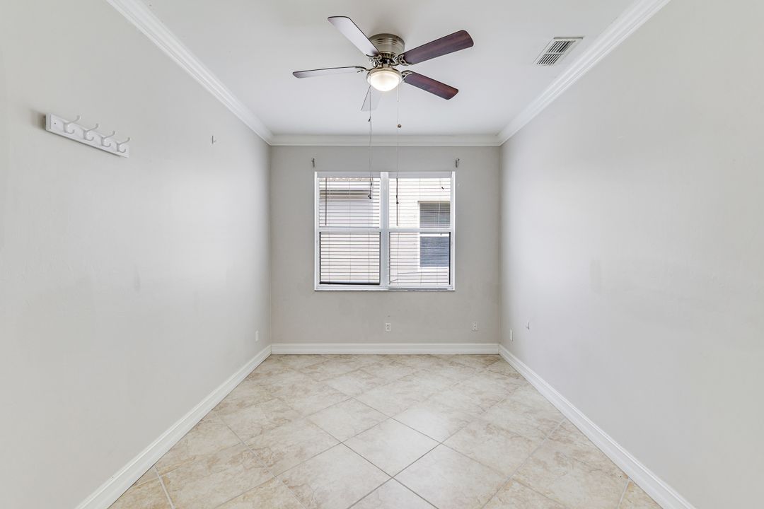10253 S Silver Palm Dr, Estero, FL 33928
