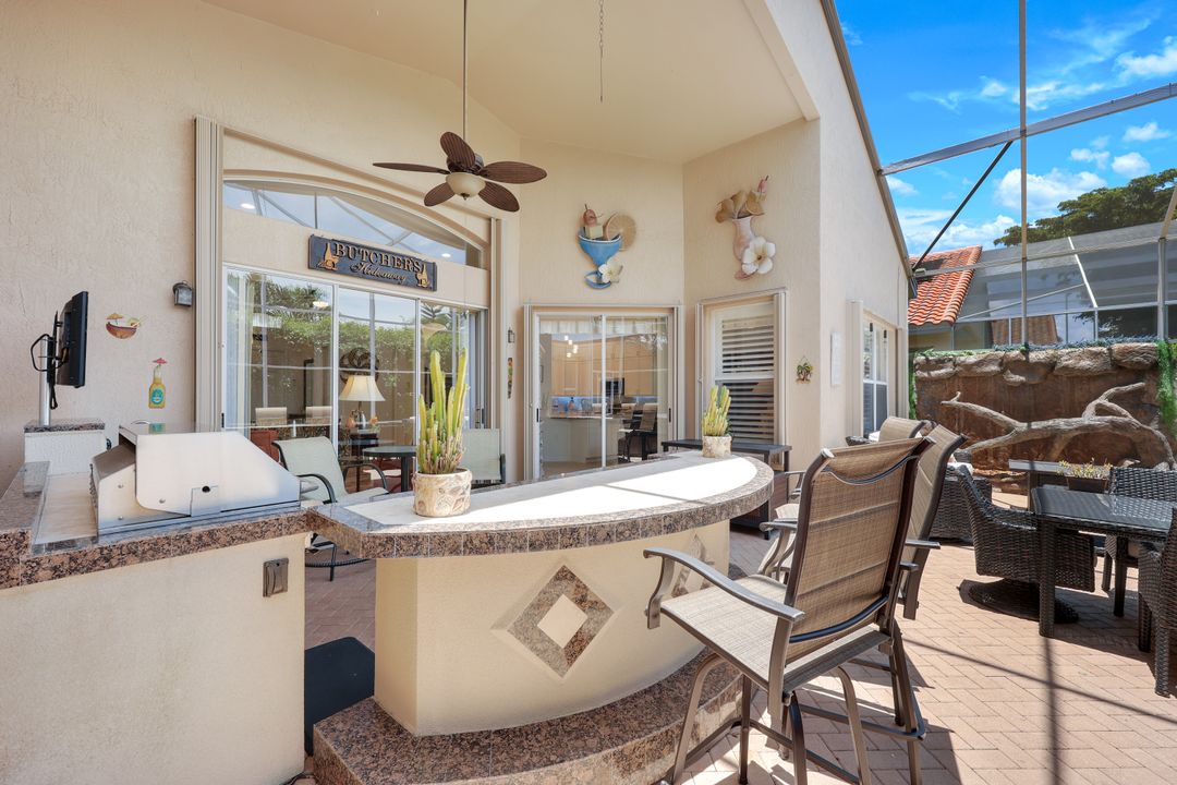 20552 Foxworth Cir, Estero, FL 33928