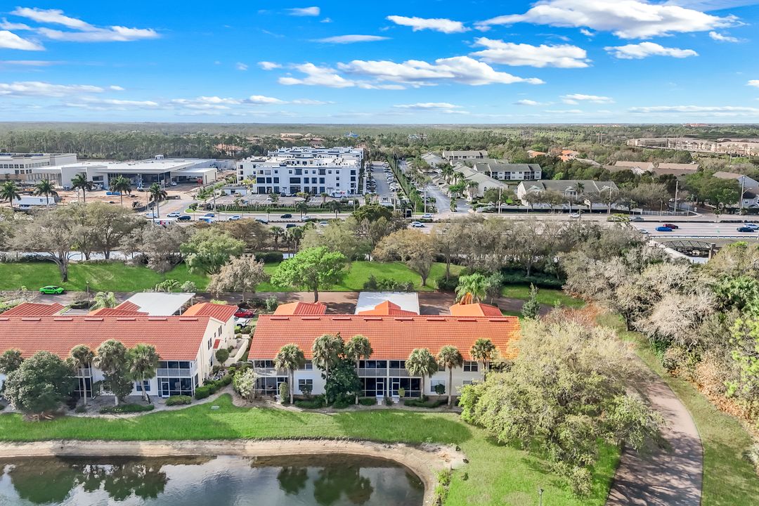 4940 Deerfield Way #201, Naples, FL 34110