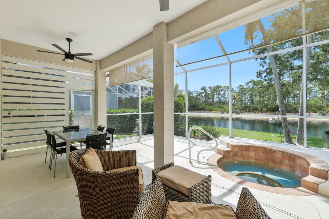 5717 Lago Villaggio Way, Naples, FL 34104