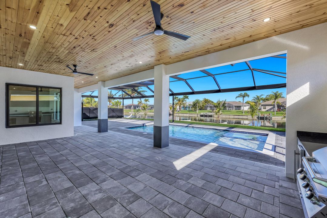 141 SE 21st St, Cape Coral, FL 33990