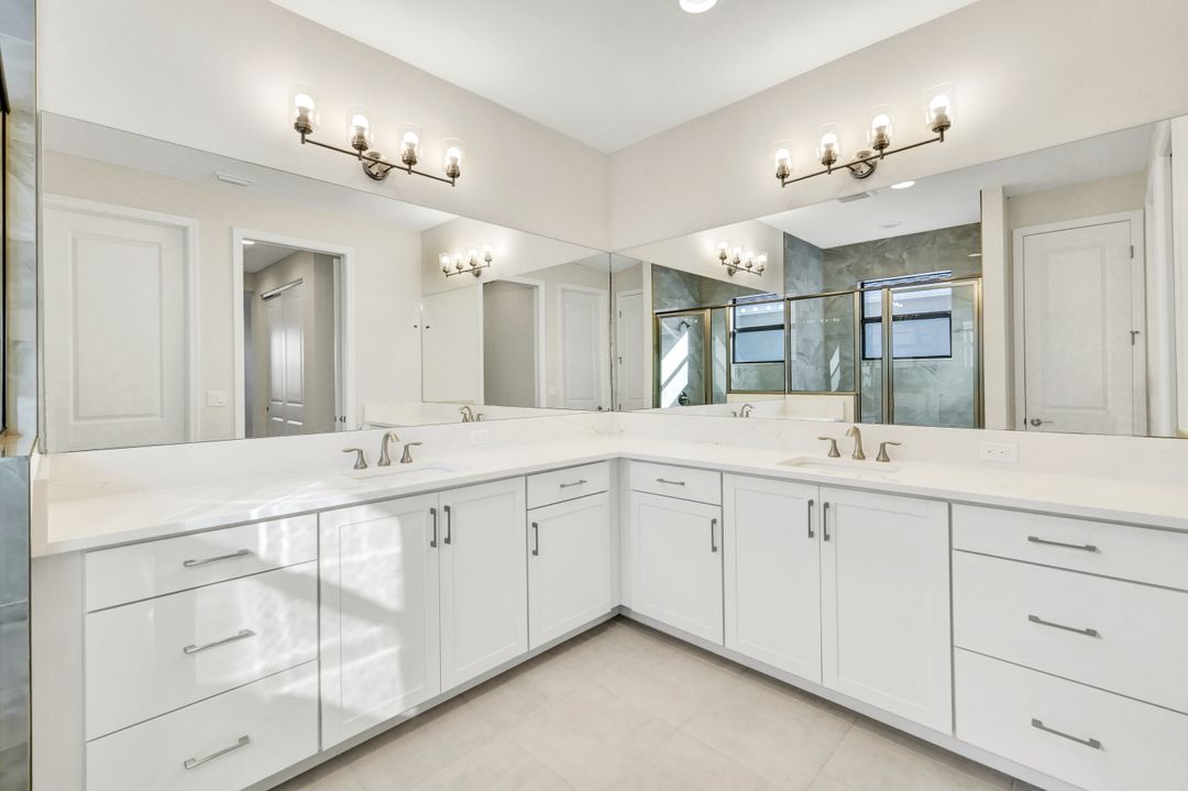 14008 Aldersgate Ave, Fort Myers, FL 33905