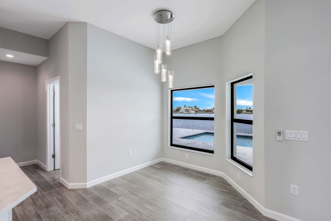 230 NE 18th St, Cape Coral, FL 33909