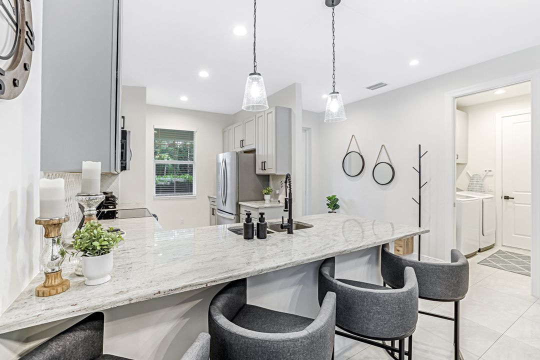 2955 Pine Tree Dr, Naples, FL 34112