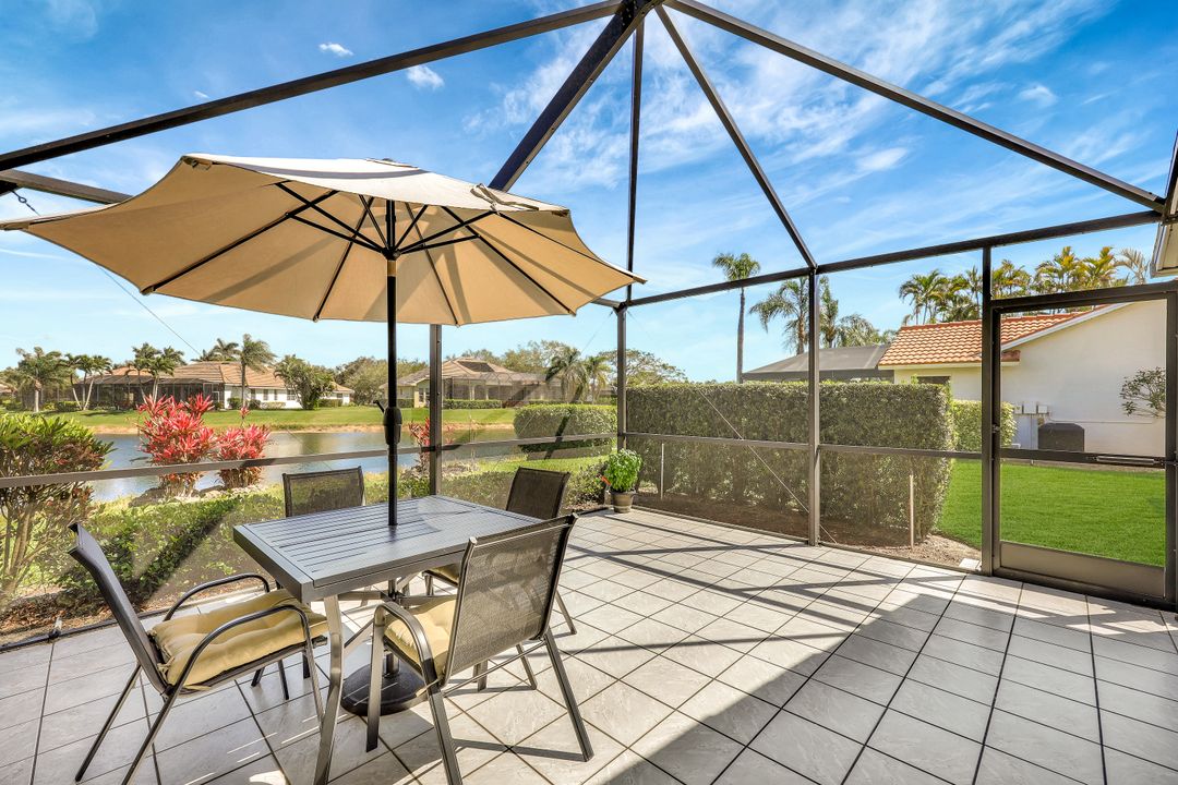 10898 Longshore Way W, Naples, FL 34119