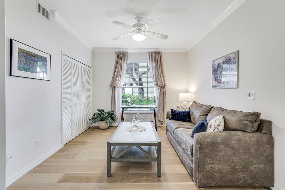 7092 Barrington Cir #102, Naples, FL 34108