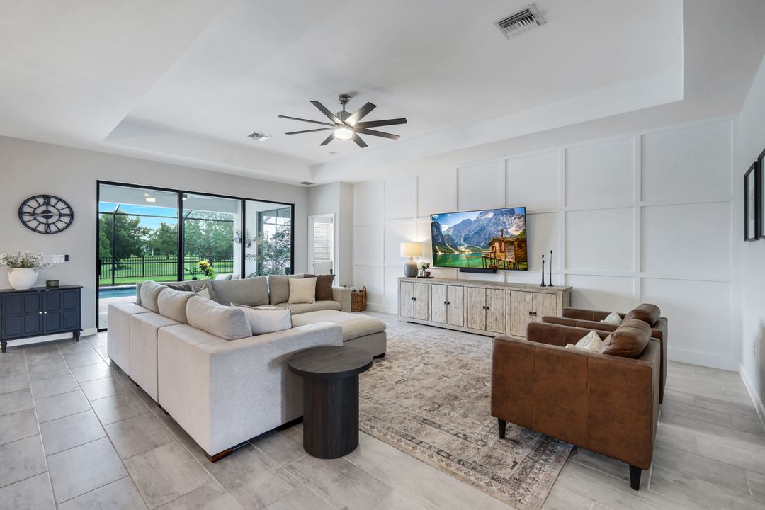 11591 Canopy Loop, Miromar Lakes, FL 33913