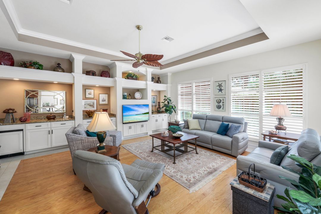 10005 Idle Pine Ln, Estero, FL 34135