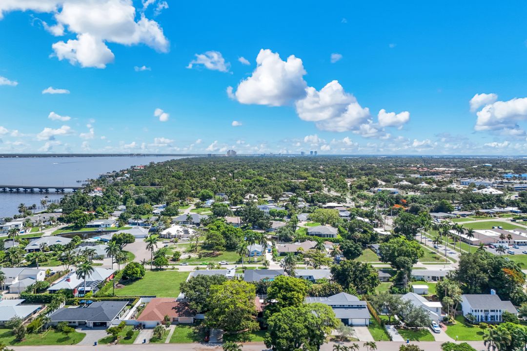 8327 Riviera Ave, Fort Myers, FL 33919