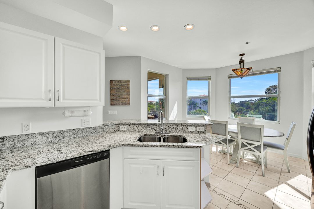 4005 Palm Tree Blvd #307, Cape Coral, FL 33904