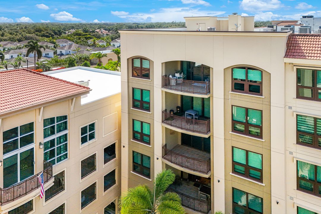 9123 Strada Pl #7201, Naples, FL 34108