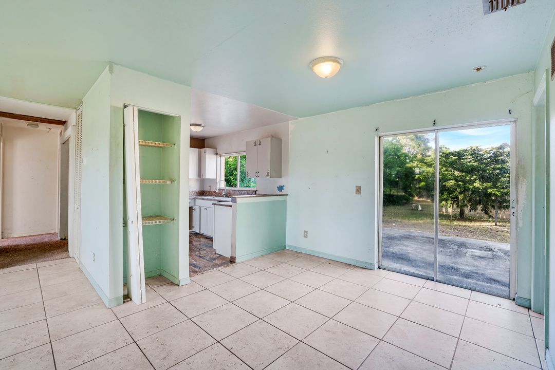 2655 47th Ave NE, Naples, FL 34120