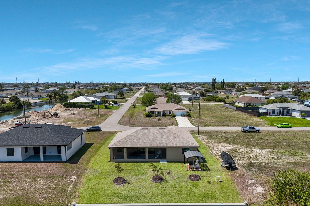 2519 NE 5th Pl, Cape Coral, FL 33909