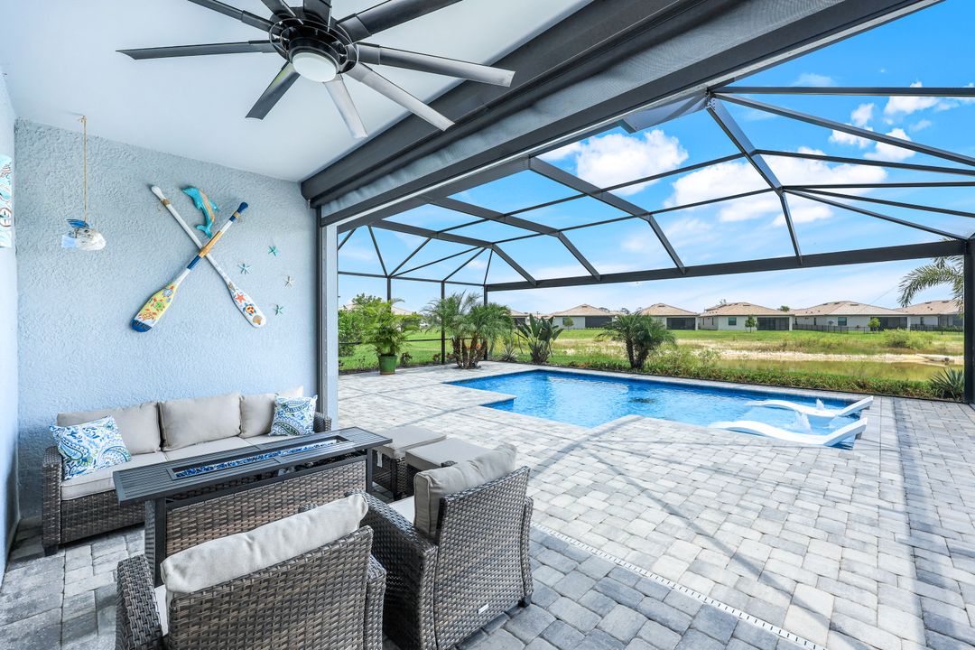 13824 Pine Lodge Ln, Fort Myers, FL 33913