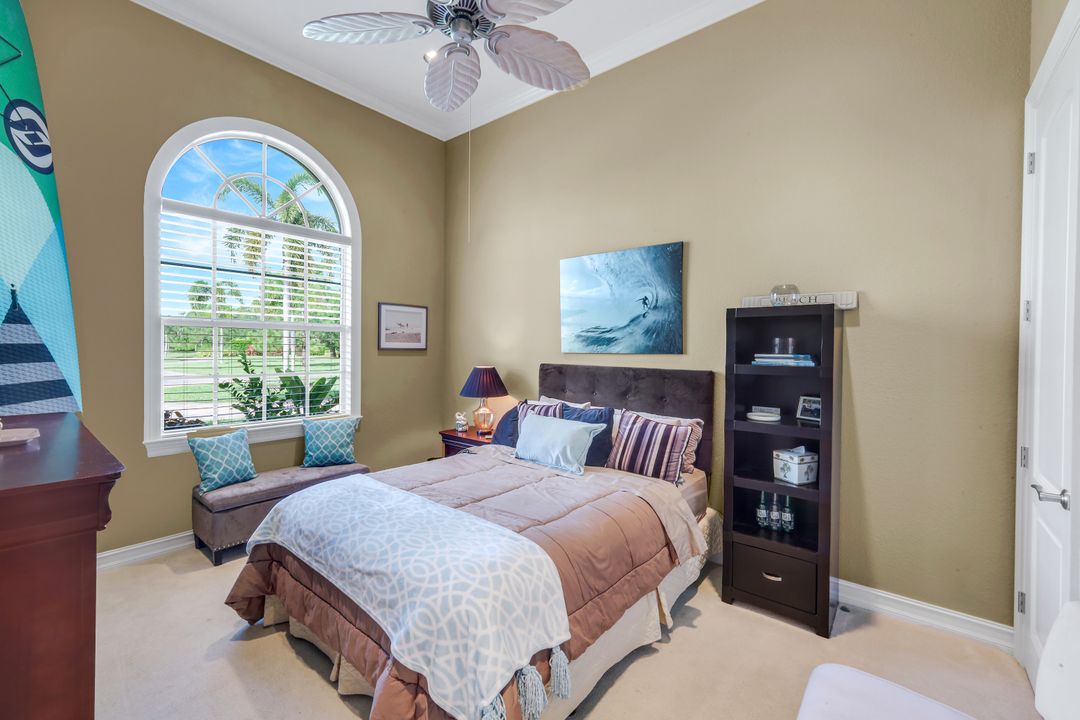 20301 Barefoot Ski Blvd, Estero, FL 33928
