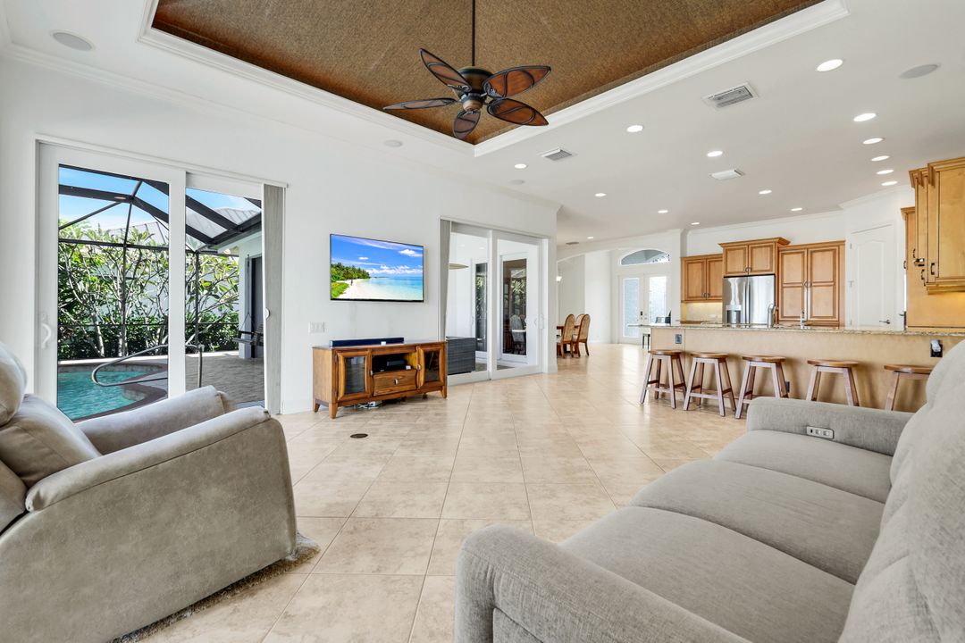 864 Magnolia Ct, Marco Island, FL 34145