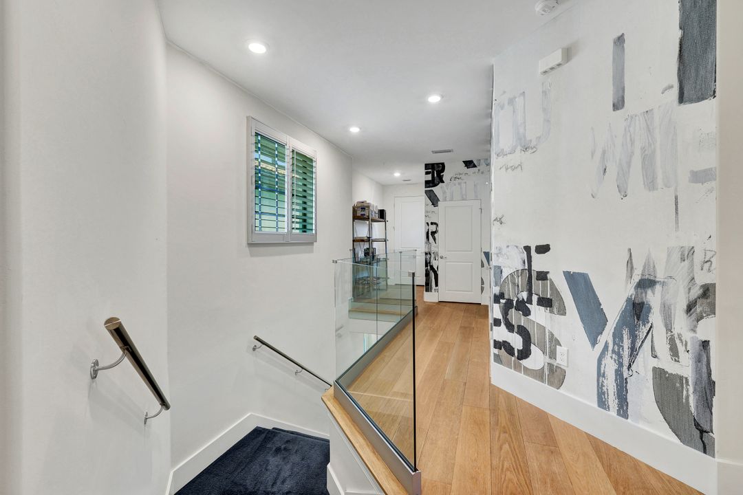 16356 Viansa Wy #9-201, Naples, FL 34110
