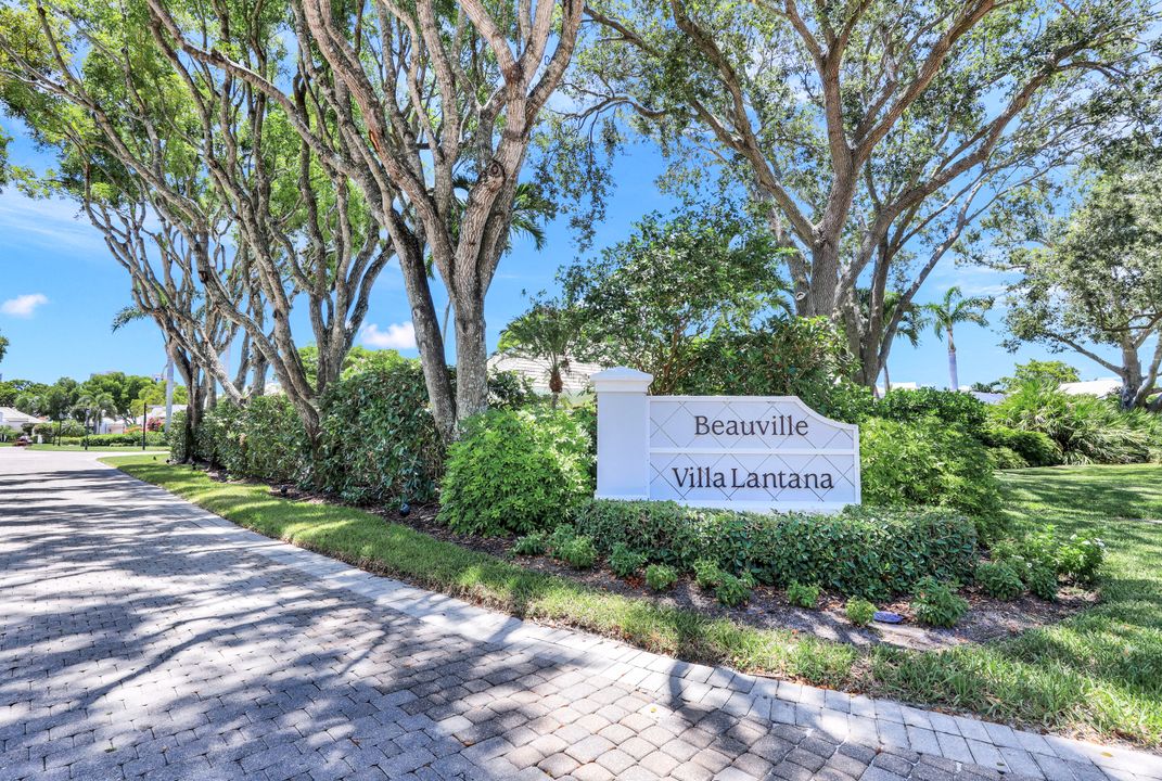 Turtle Bay Dr, Naples, FL 34108