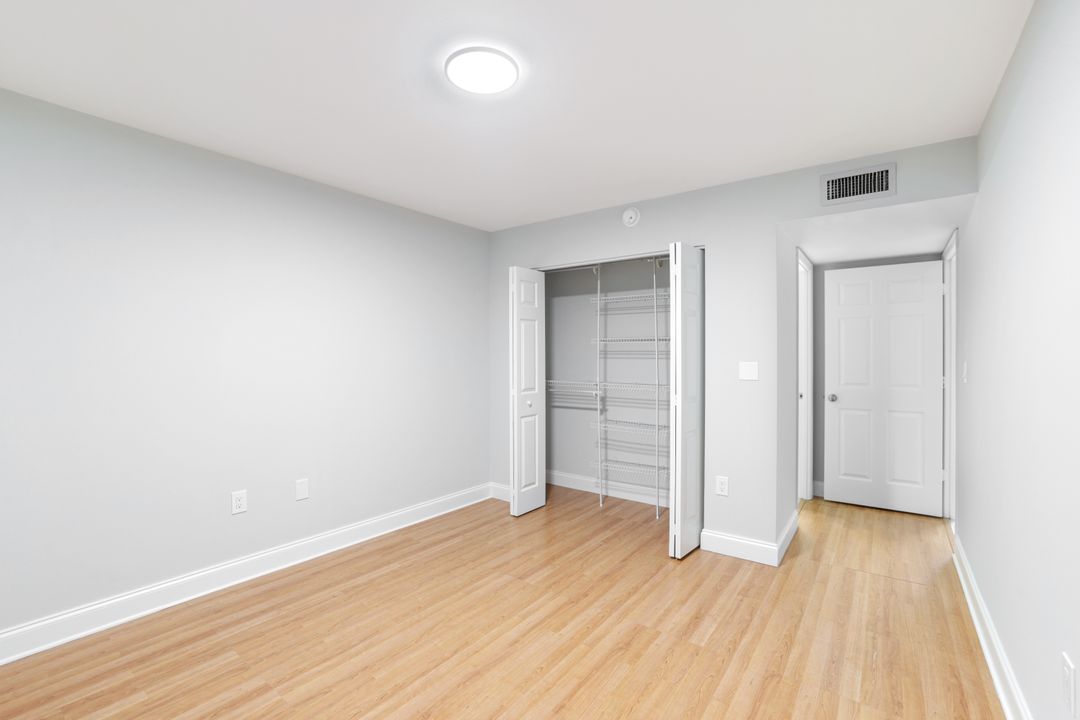 1508 Mainsail Dr, Naples, FL 34114